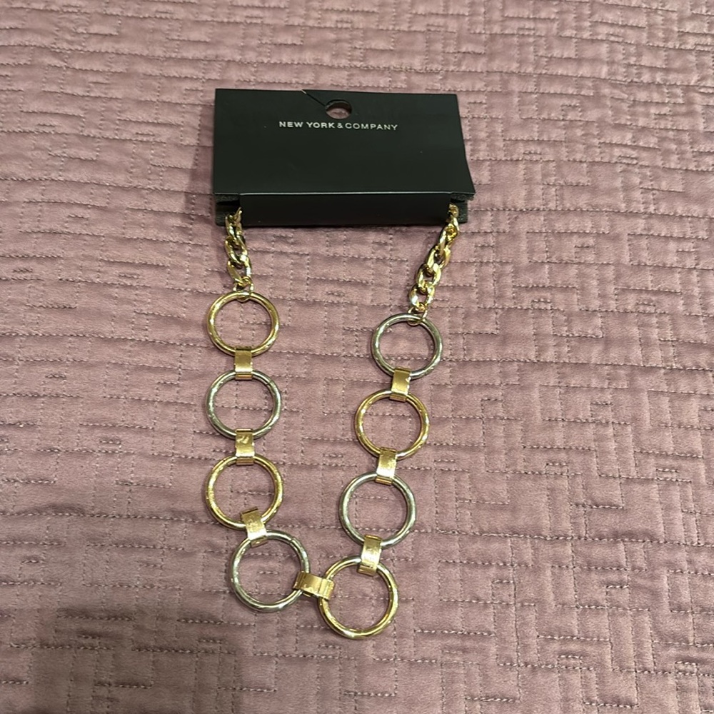 Two tone necklace